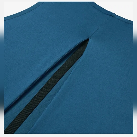 Nike Active Tank Top Exercise Clothing - Picture 9 of 10